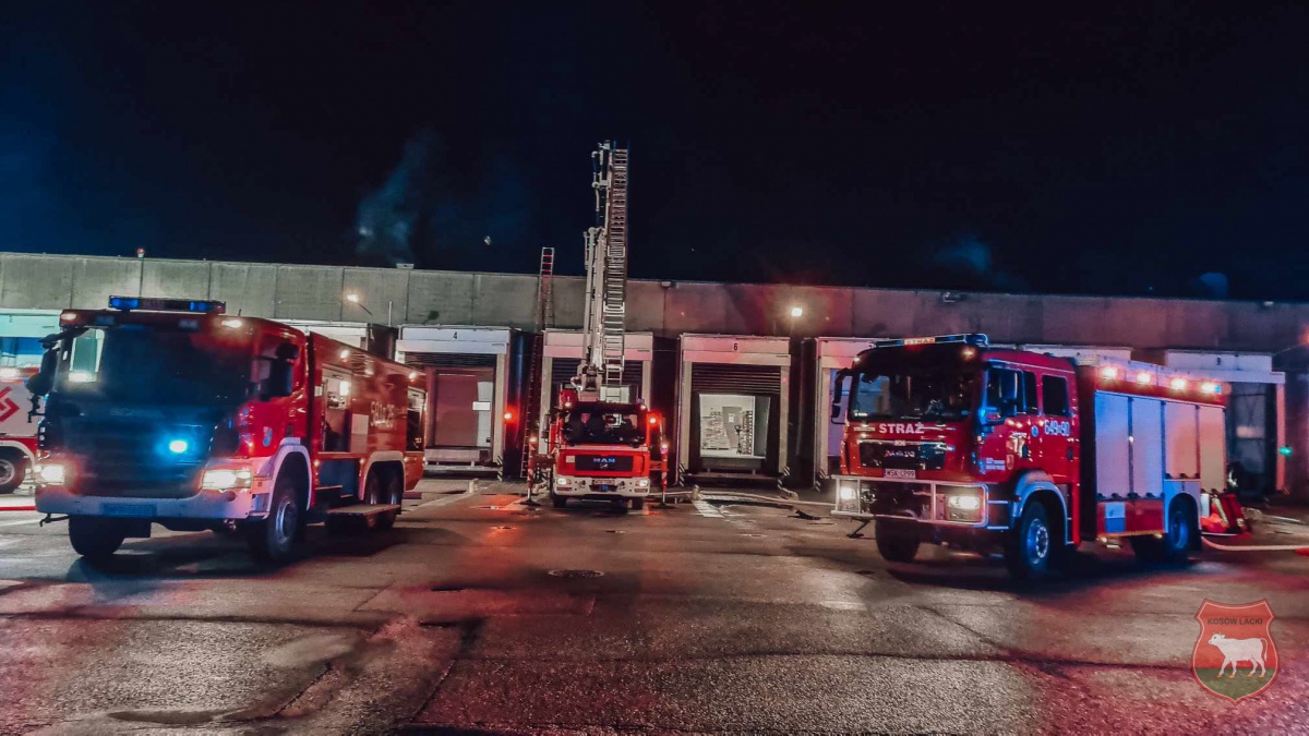 Płonęły zakłady mięsne w Sokołowie Podlaskim. Ewakuowano 460 pracowników. Zniszczenia są bardzo duże...