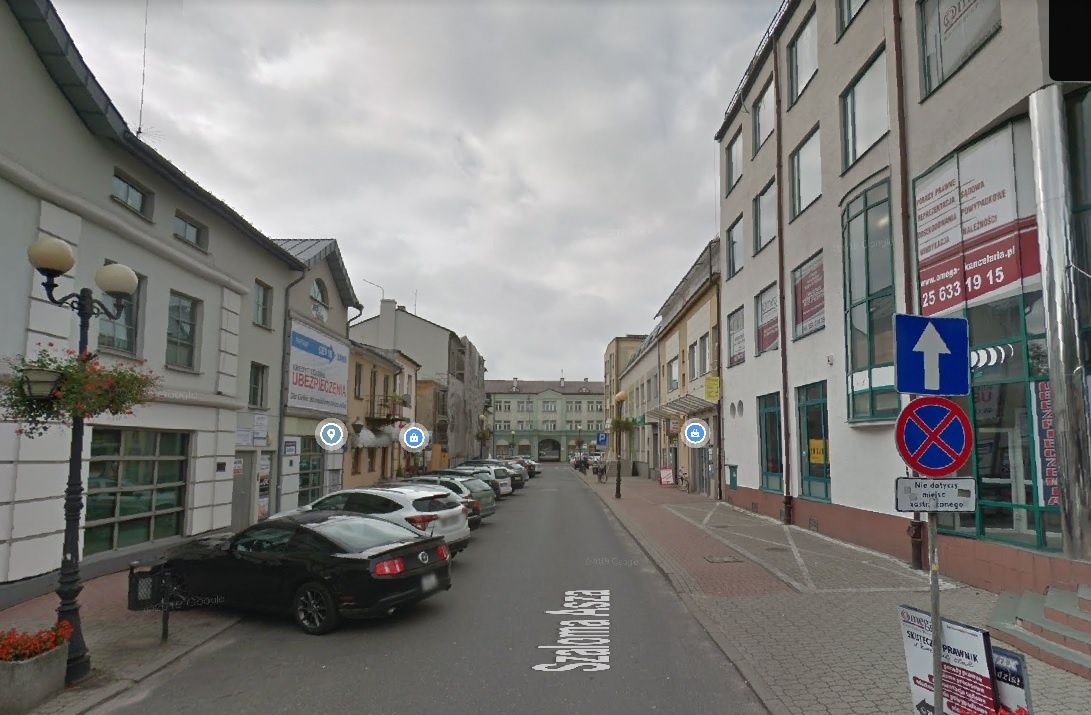 Policja apeluje do kierowców o prawidłowe parkowanie na ul. Asza w Siedlcach