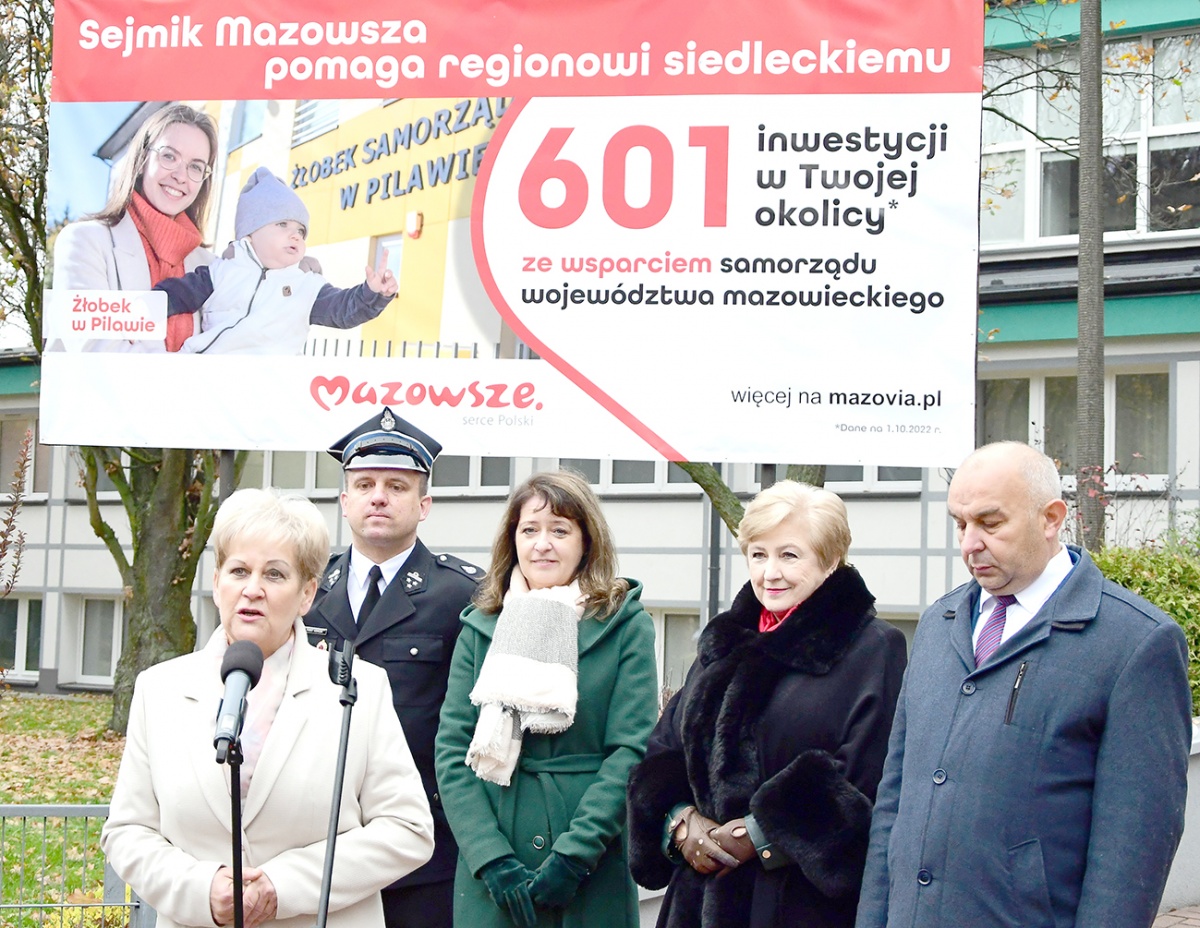 O pieniądzach, szansach i skrzydłach- rozmowa z Albiną Łubian, burmistrz miasta i gminy Pilawa