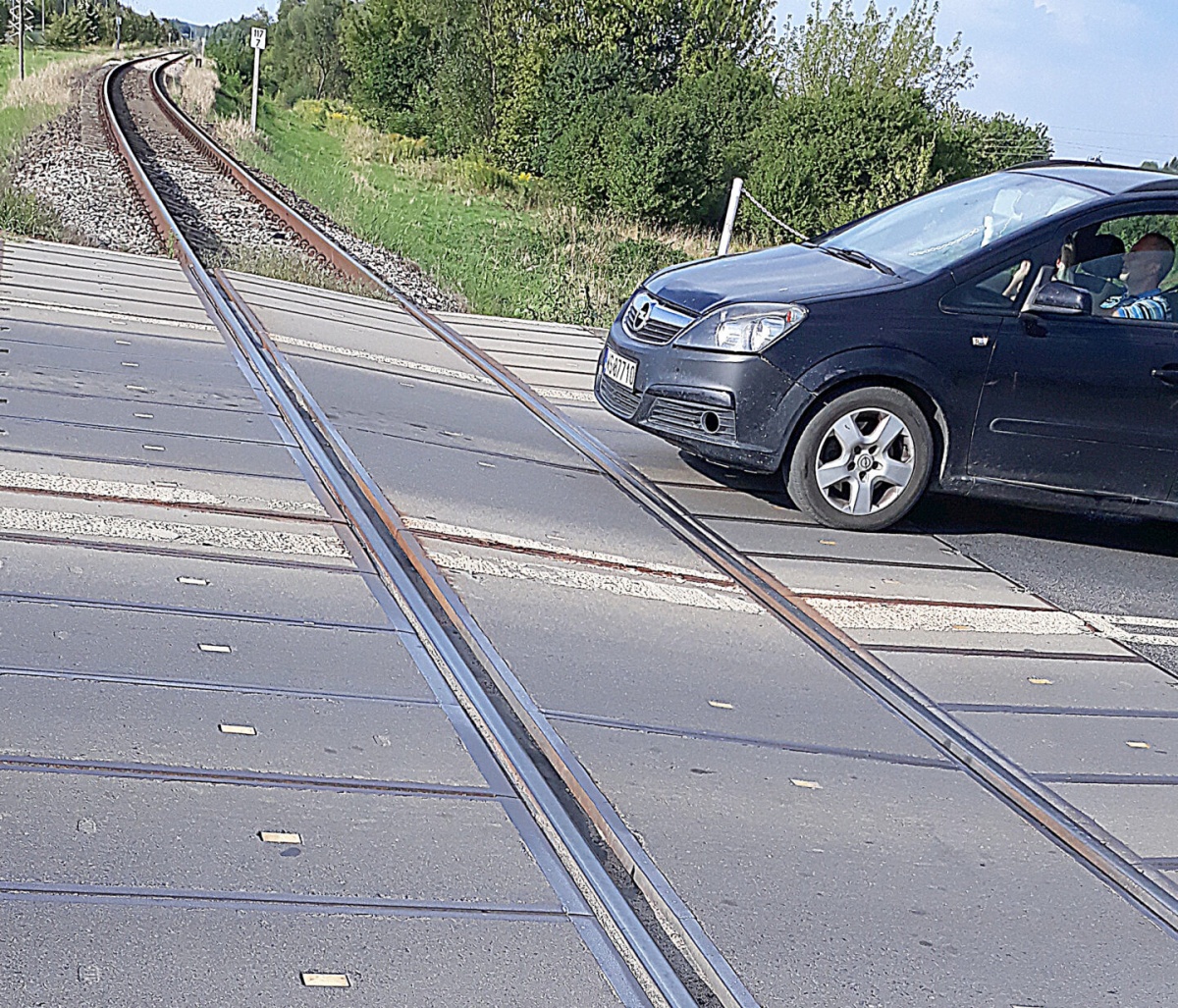 Sąsiedztwo linii kolejowej jest nie do zniesienia - mówią mieszkańcy Starego Opola