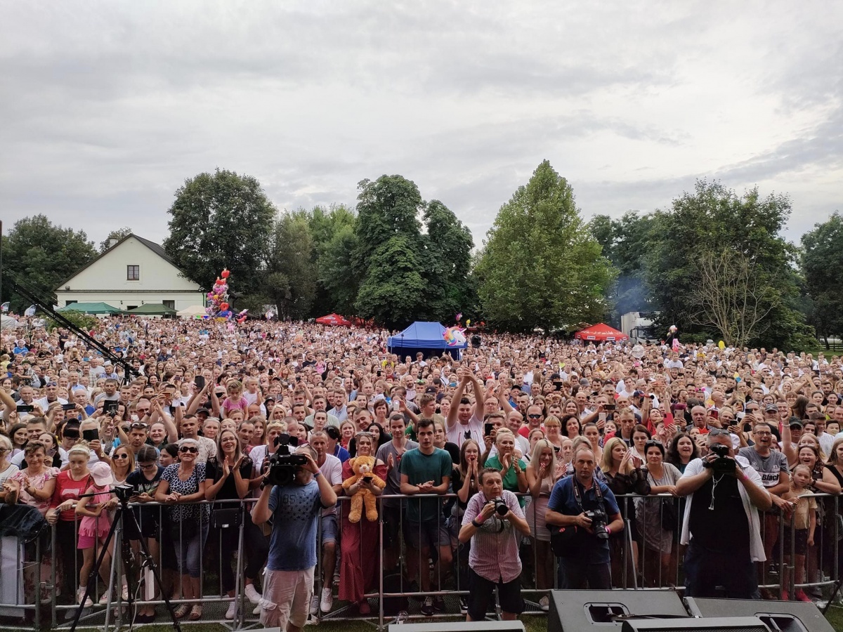 Chcesz wystąpić na festiwalowej scenie „Disco Mazovia 2023”? Weź udział w plebiscycie „Zostań gwiazdą”!