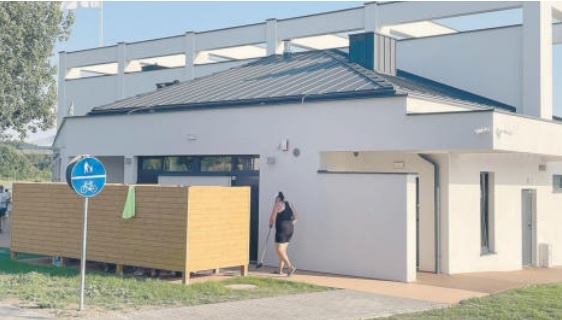 Budynek nad siedleckim zalewem odkrywa kolejne, niezbyt chlubne 