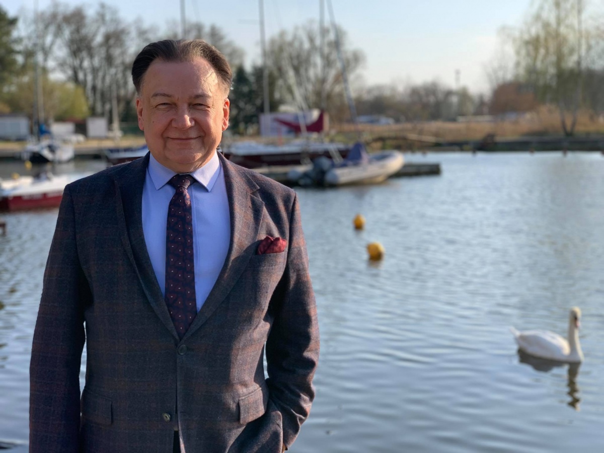 Wstaję o godzinę wcześniej - rozmowa z Marszałkiem Województwa Mazowieckiego Adamem Struzikiem