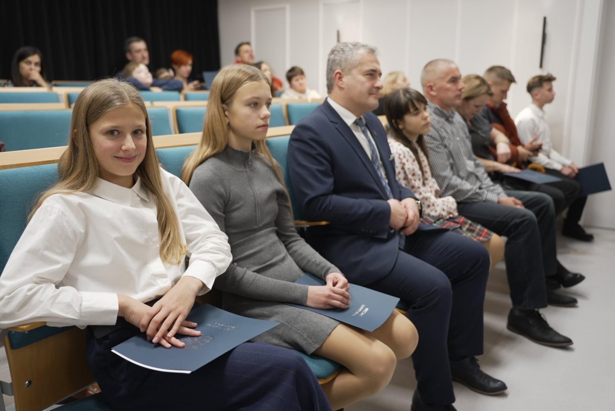 Stypendia Wójta Gminy Zbuczyn rozdane!