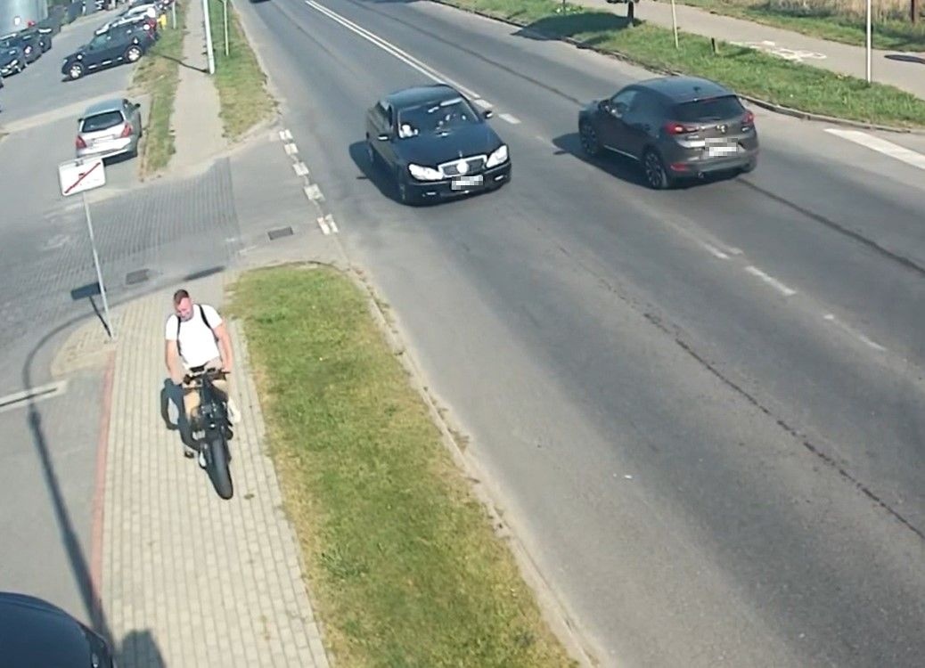 Łuków: Ukradł rower. Czy ktoś rozpoznaje sprawcę?