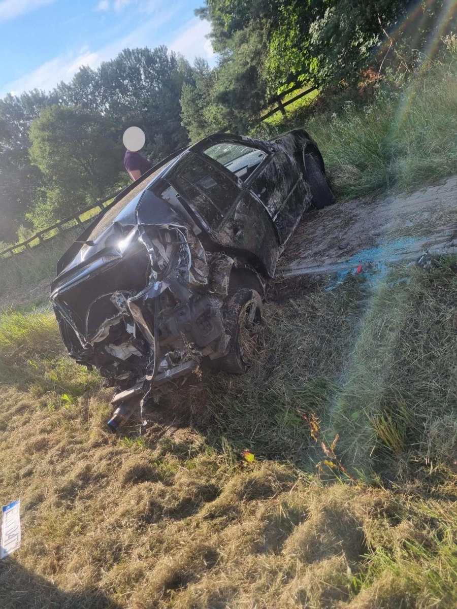 Zderzenie samochodów w Jagodnem