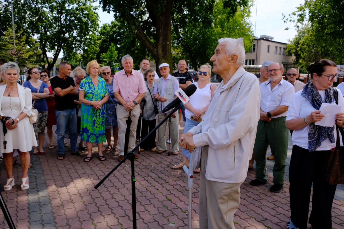 Łuków: Protest w obronie lekarza