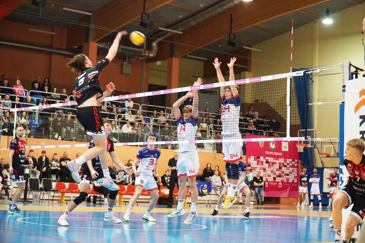 Szybkie 3:0 w pożegnalnym meczu KPS Siedlce (zdjęcia)
