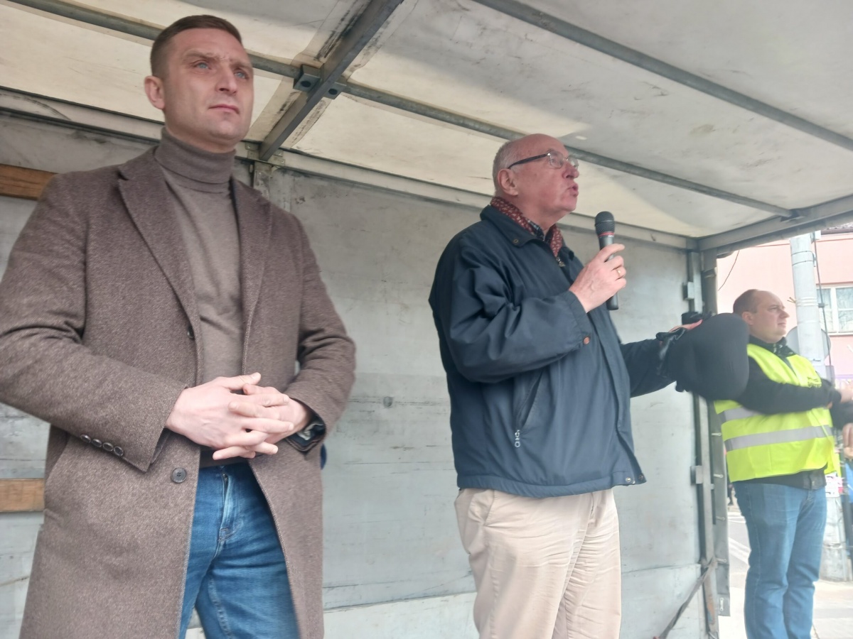 Jan Pospieszalski, Robert Bąkiewicz i Marian Piłka na proteście rolników