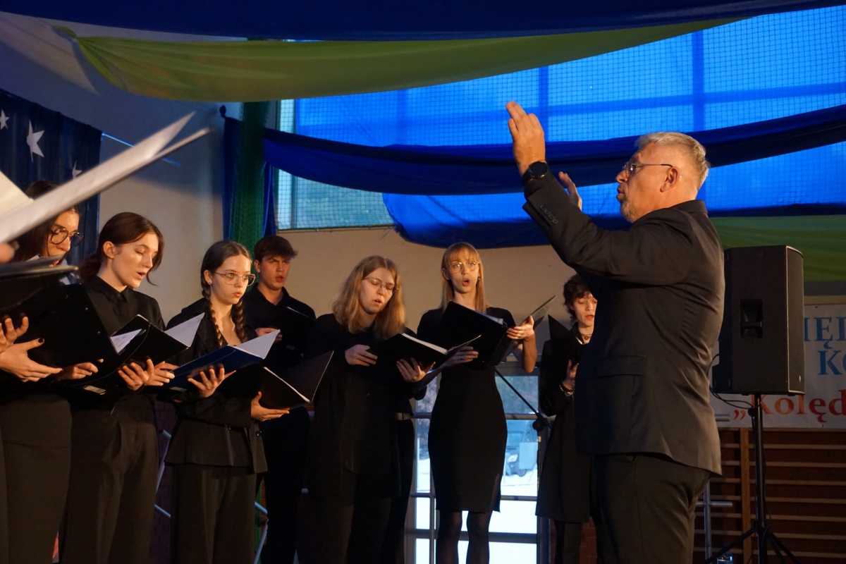 Międzynarodowy Festiwal Kolęd i Pastorałek. Szkoła Muzyczna z Grand Prix!