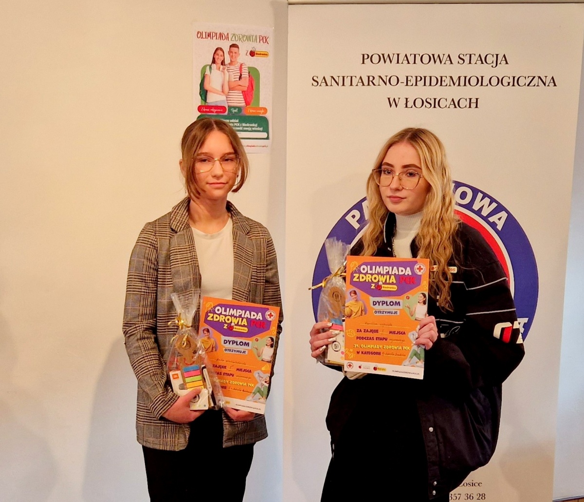 Łosice: Finalistki olimpiady PCK