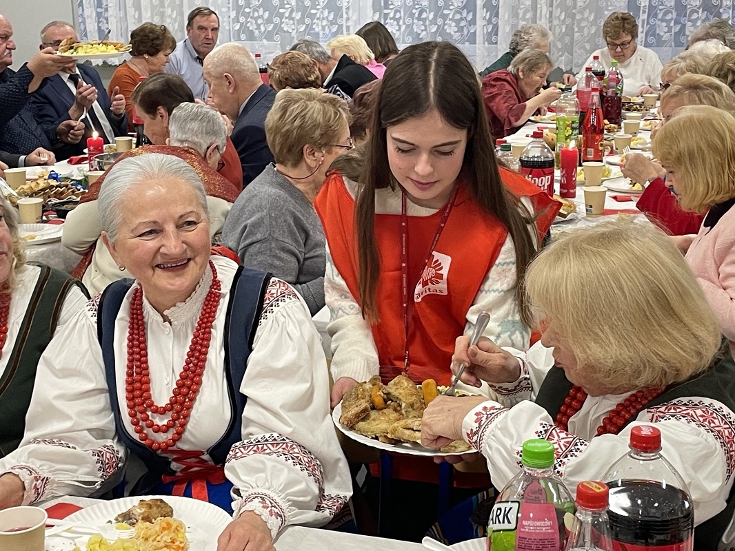 Wigilia Caritas w Węgrowie