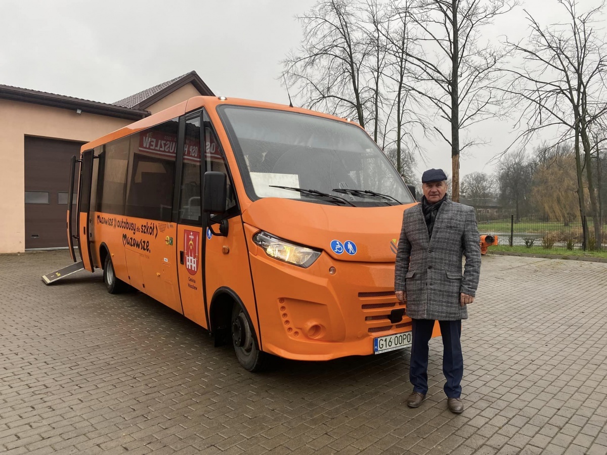 Już jest! Nowy autobus dla gminy Huszlew