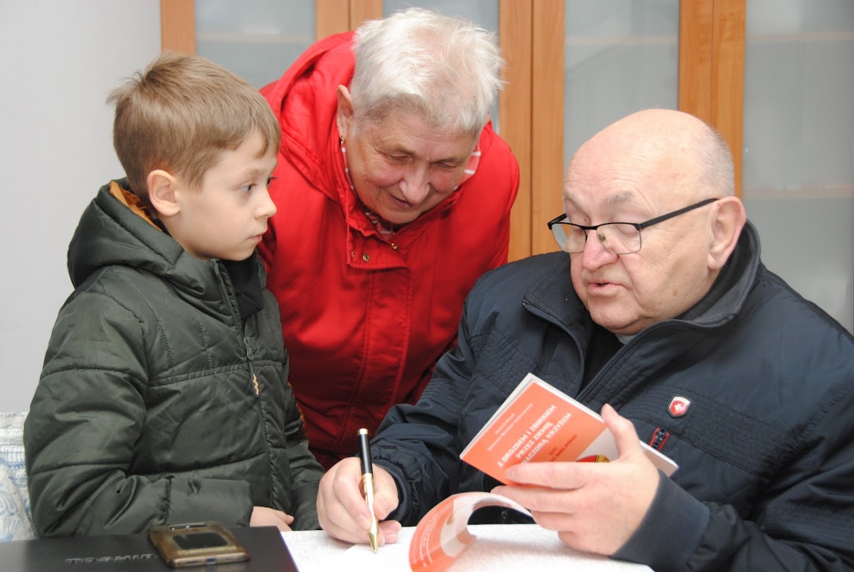 Spotkanie autorskie z ks. Henrykiem Drozdem i Mirosławem Andrzejewskim w Skórcu