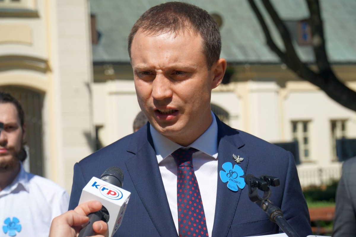 Konfederacja żąda rozliczenia Rzezi Wołyńskiej. Mówi o ukraińskim policzku dla Polski(zdjęcia, film)
