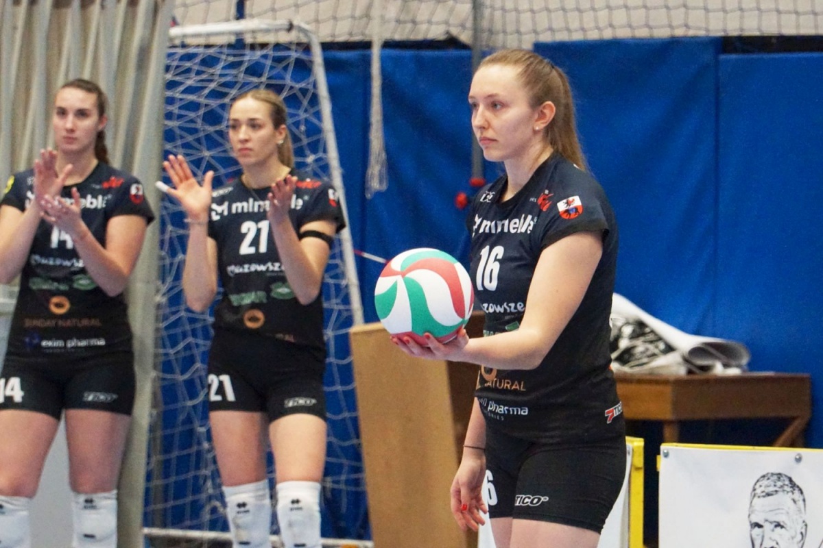 Nike Węgrów zakończyła rundę zasadniczą porażką. Czas na play-off