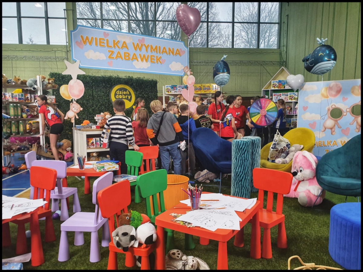 Wielka wymiana zabawek z Dzień dobry TVN w Siedlcach (zdjęcia+filmy)