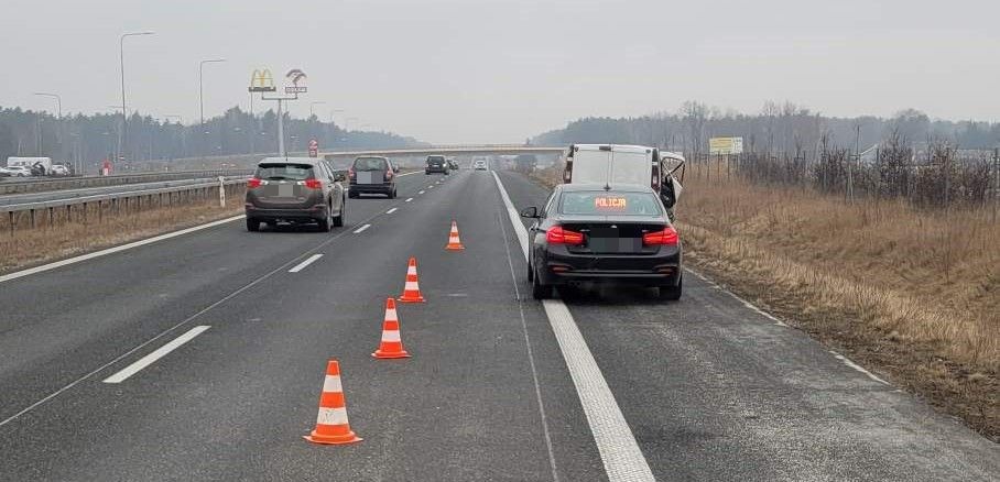 Zderzenie busa z ciężarówką