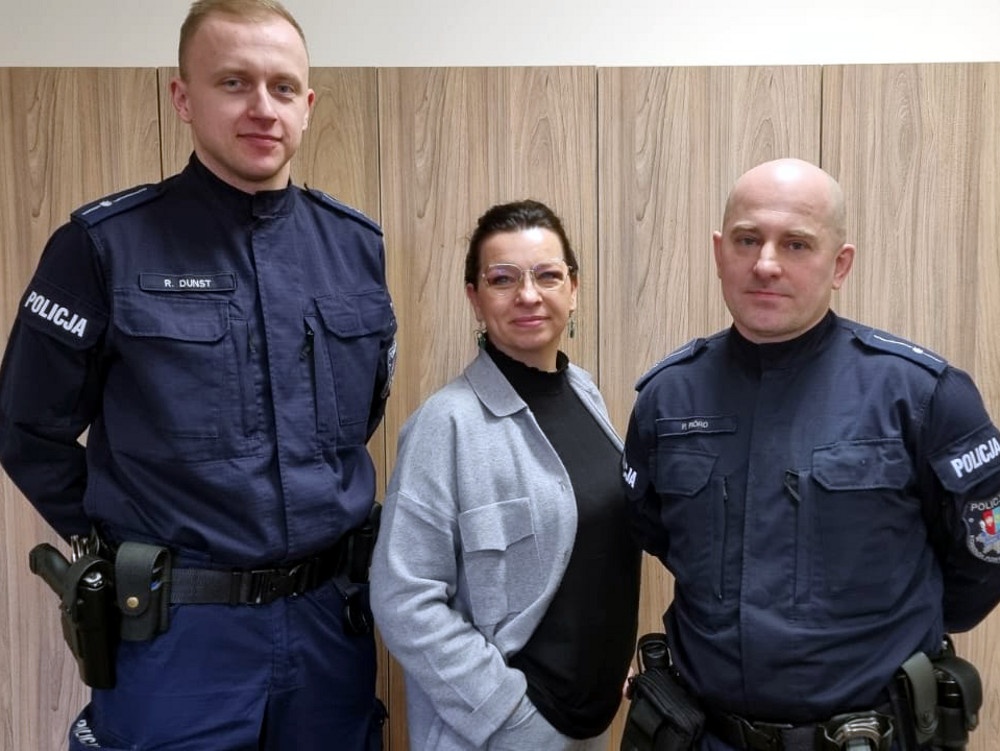 Policjanci pomogli starszemu mężczyźnie