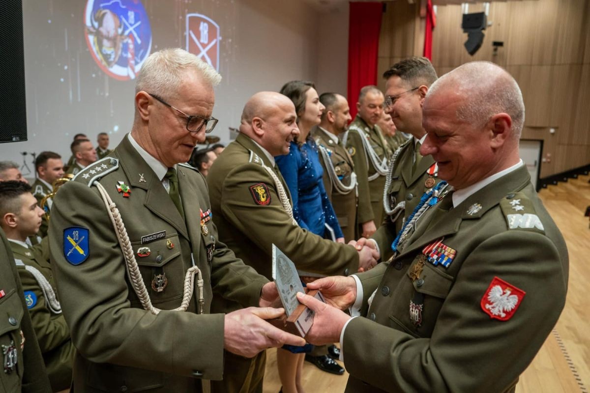 Nagrody 18 Dywizji Zmechanizowanej wręczone!