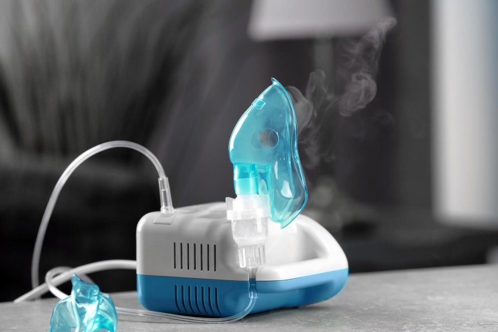 Nebulizator – wsparcie w leczeniu dróg oddechowych dla całej rodziny