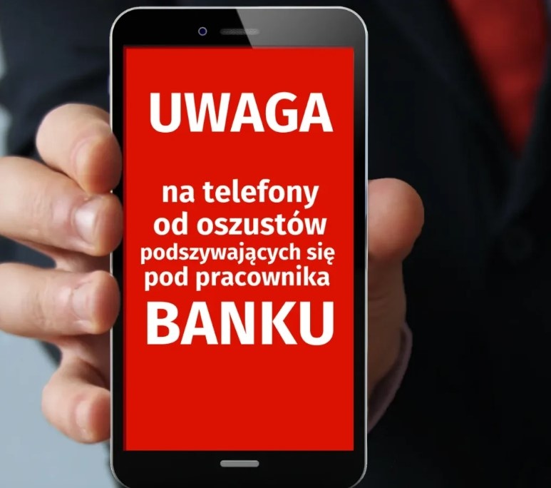 Łuków: Właścicielka firmy uwierzyła fałszywemu bankowcowi