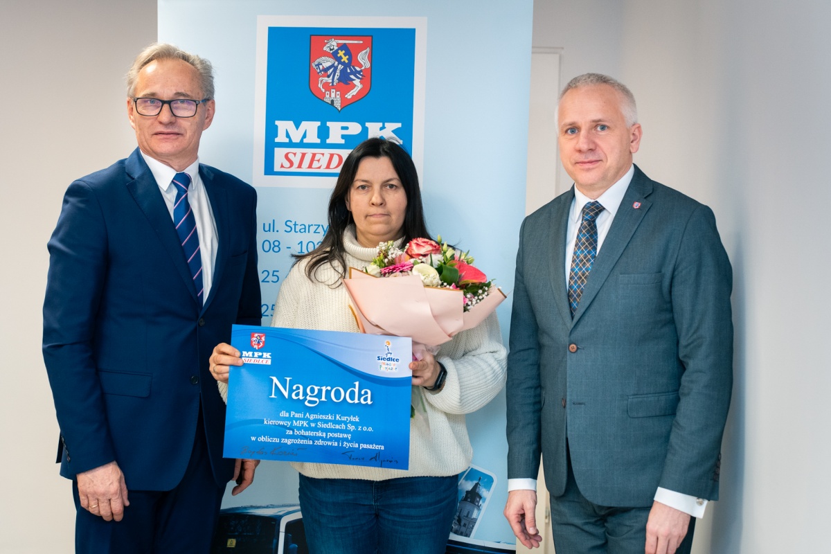 Uratowała nastolatka przed nożownikiem. Agnieszka Kuryłek z MPK Siedlce nagrodzona