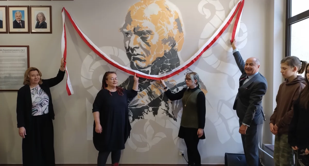 W siedleckim „Elektryku” odsłonięto mural