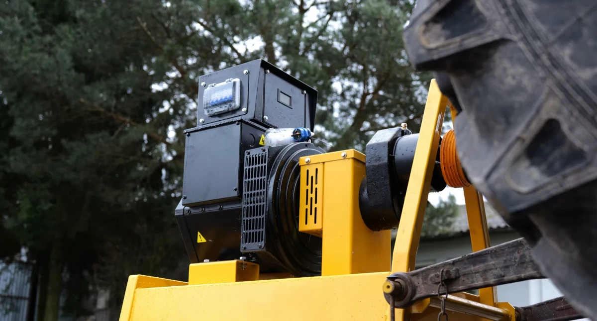 Agregat prądotwórczy do ciągnika na WOM – niezawodne źródło energii w Twoim gospodarstwie