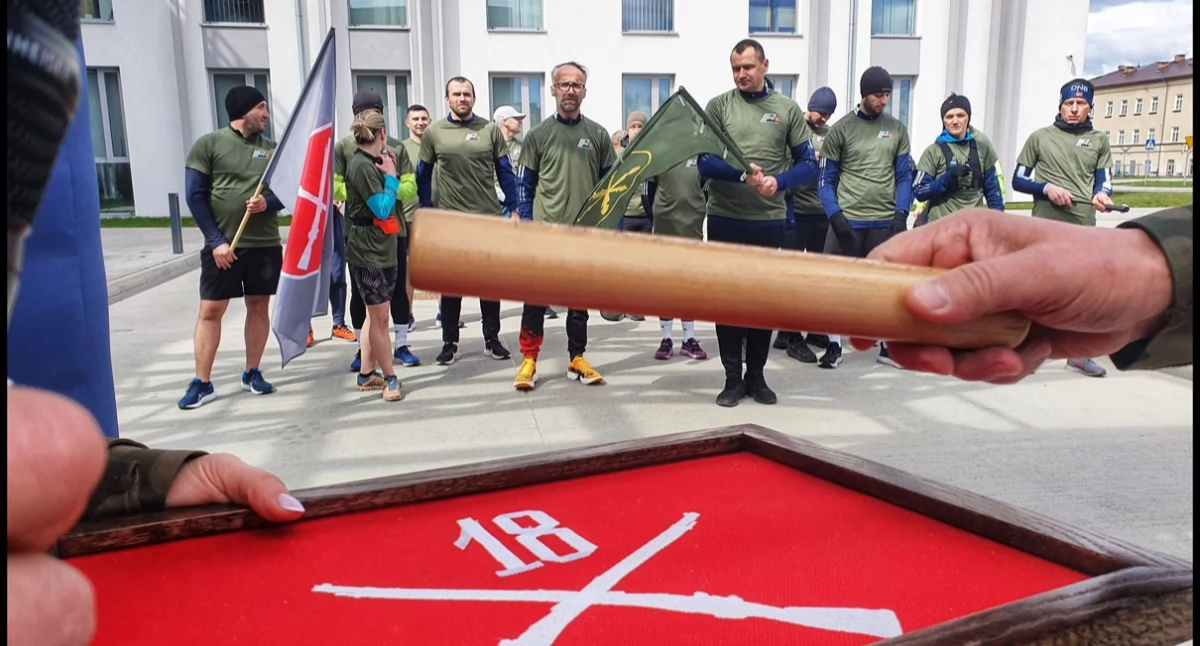 Żołnierze biegną dla generała. Ruszyła 4. edycja sztafety ku pamięci gen. Tadeusza Buka