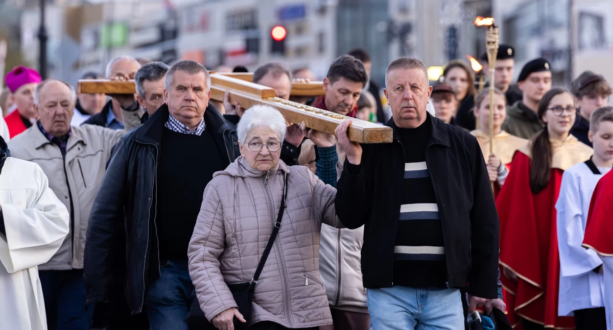 Tłumy siedlczan na Miejskiej Drodze Krzyżowej
