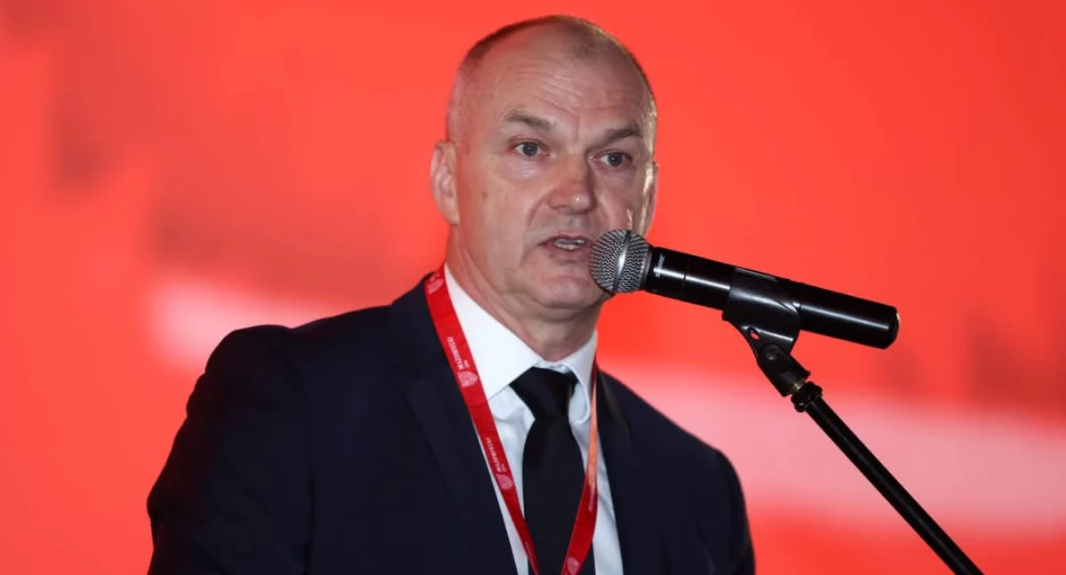 Sławomir Pietrzyk dalej u steru Mazowieckiego Związku Piłki Nożnej 