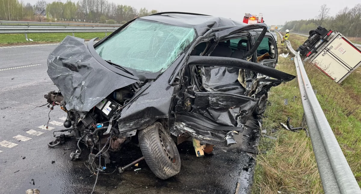 Uwaga kierowcy! Zderzenie czterech pojazdów na A2 pod Cisiem