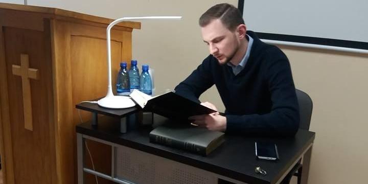 Trwa maraton biblijny