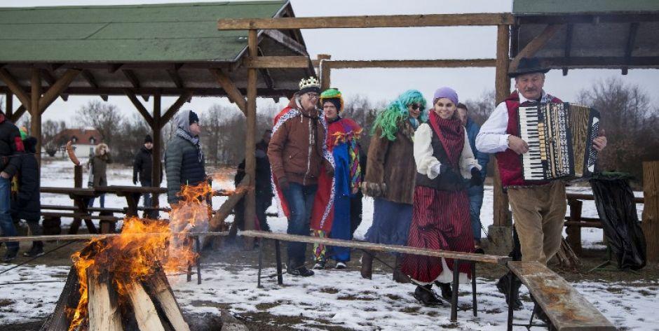 Karnawałowy bal charytatywny Fundacji Leny Grochowskiej