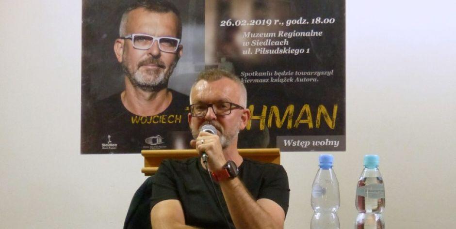 Wprasowana w umysły przemoc