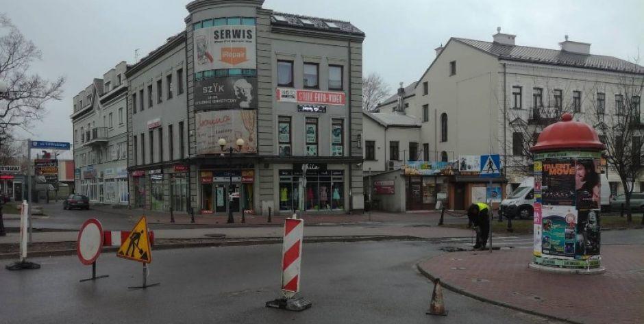 Łatają dziury na Kilińskiego
