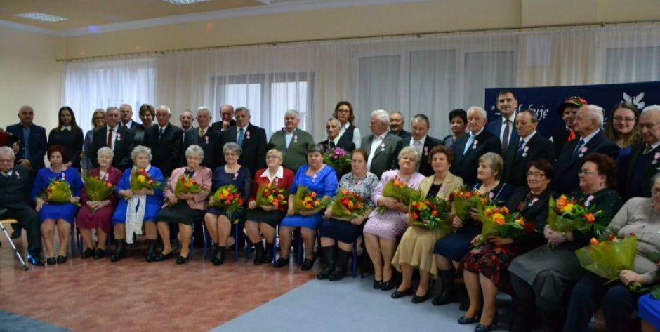Medale dla jubilatów