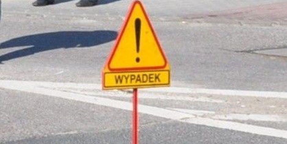 Tragiczny wypadek na DK 17. Nie żyje kierowca toyoty