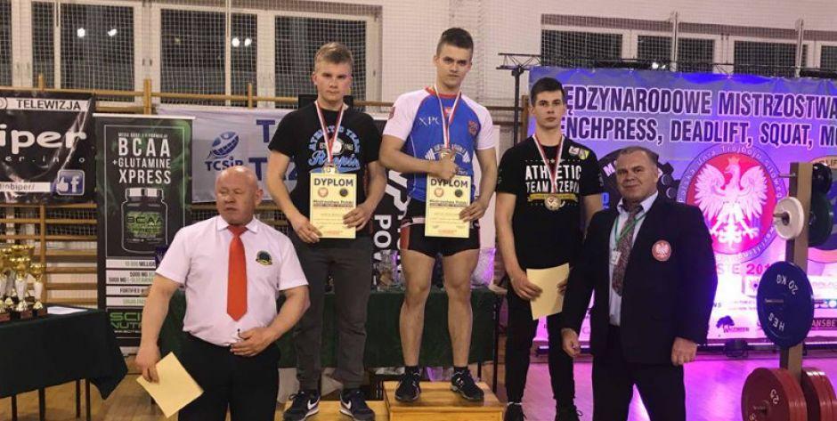 Kuźnia Siedlce w formie