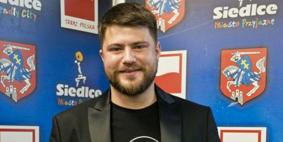 „Dalej” – nowy przebój Marcina Sójki. Posłuchajcie!