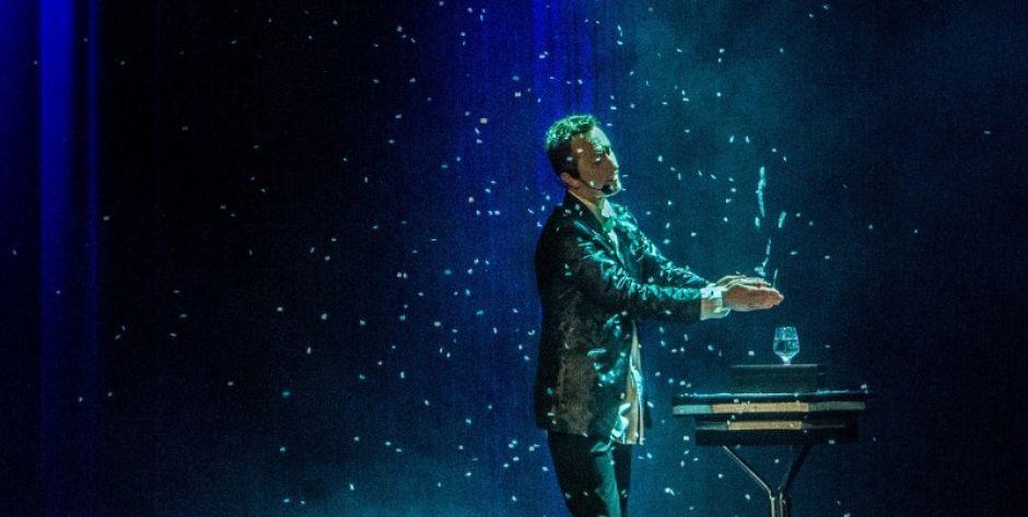 „Magiczne opowieści ” Beskidzkiego Teatru Iluzji w Siedlcach