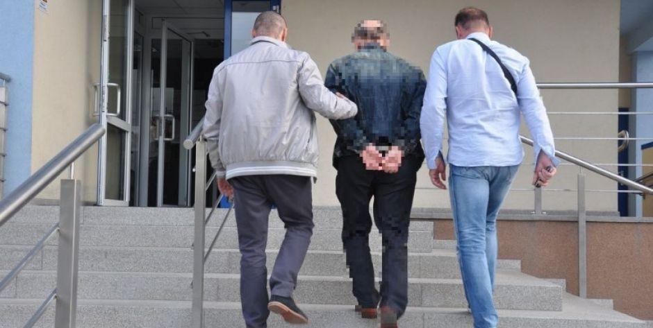 Lekarz z Siedlec zatrzymany za przyjmowanie łapówek