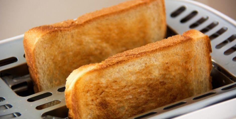 Jak wybrać toster? Podpowiadamy, na co zwrócić uwagę przy zakupie