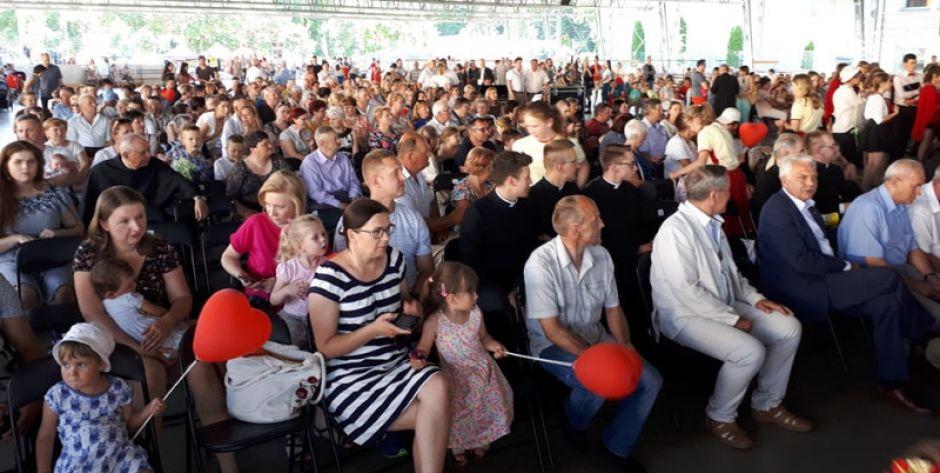 Festyn na rolkowisku/Dużo ludzi
