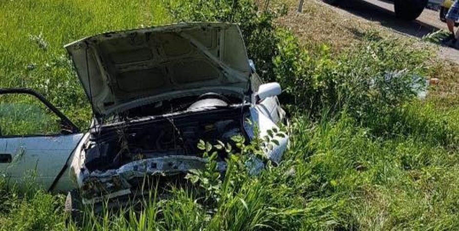 Oślepiło go słońce, zjechał do rowu