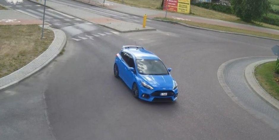 Skradziono samochód wart ponad 120 tys. zł. Obejrzyj nagranie z kamery monitoringu!