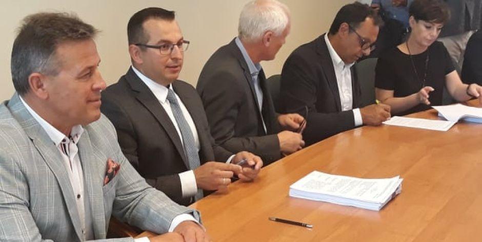 Umowa za 15 milionów 