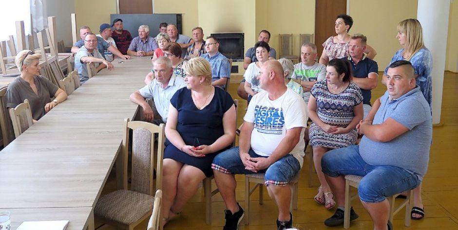 Dziesięć nowych kurników 