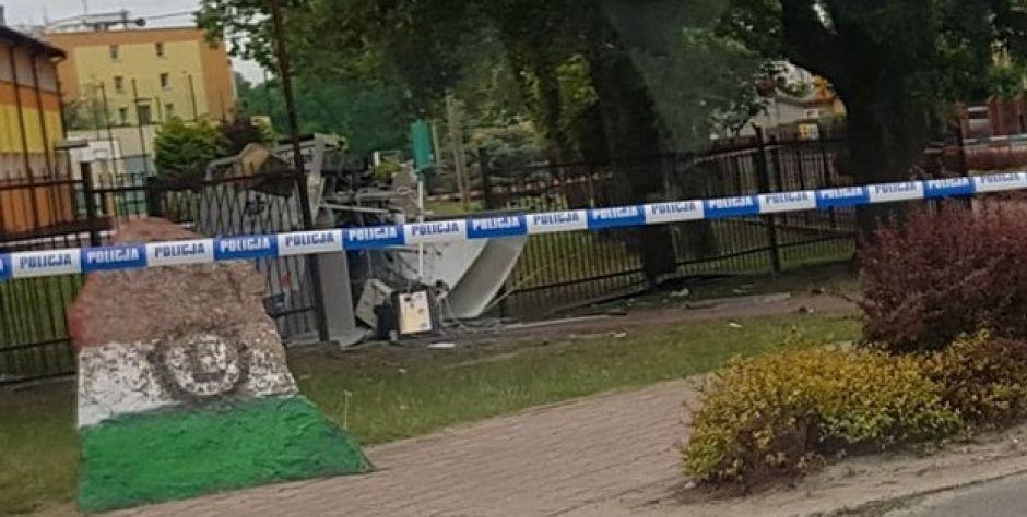 Próbowali wysadzić bankomat! Huk nad ranem